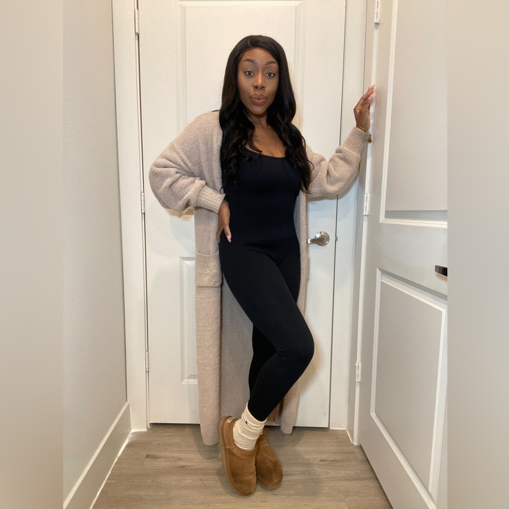 Uggs boot minis slip ons